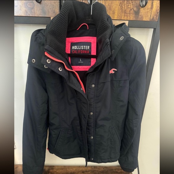 Sold Hollister Jacket - Picture 1 of 3